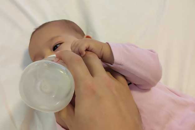 Когда следует обратиться к врачу, если у новорожденного загноился глазик?
